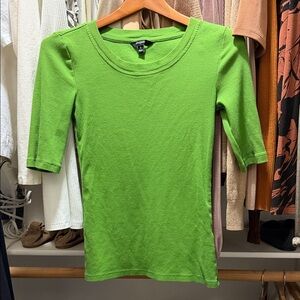 Banana Republic Factory Spring Green Elbow Sleeve Tee Small